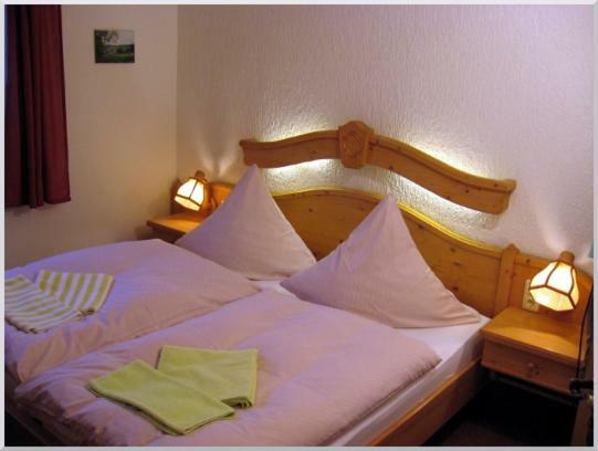Gasthof-Pension Rotes Haus Oberwiesenthal Exterior foto